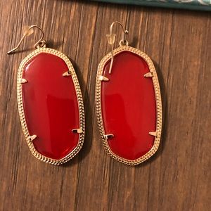 Kendra Scott Danielle pendant earrings in red